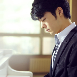 四虎在线精品观看免费
